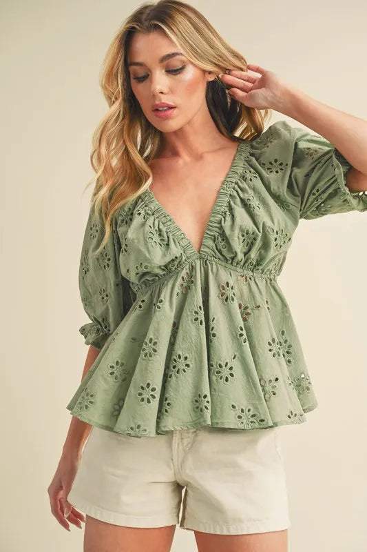 Shirts & Blouses